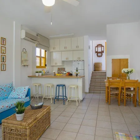 فيلة You And Your Family Renting This Idyllic 09 بروتاراس