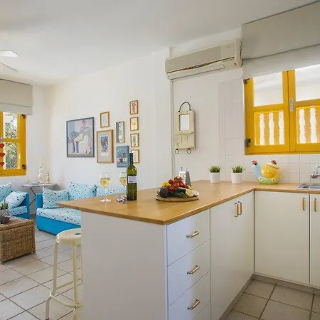 You And Your Family Renting This Idyllic 09 * Protaras